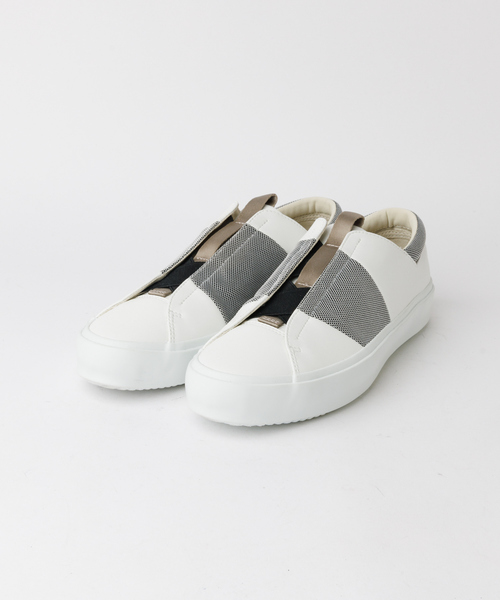 alfredoBANNISTER（アルフレッドバニスター）の「【26S/S】比翼 スリッポン スニーカー（スニーカー・メンズ・ブラック/ネイビー/ホワイト・39/40/43/42/41/44/45）」の2枚目の写真