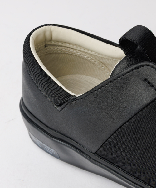 alfredoBANNISTER（アルフレッドバニスター）の「【26S/S】比翼 スリッポン スニーカー（スニーカー・メンズ・ブラック/ネイビー/ホワイト・39/40/43/42/41/44/45）」の9枚目の写真