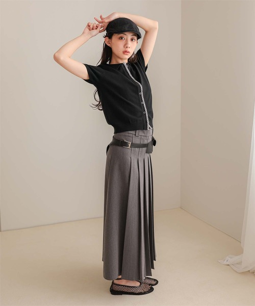 miette(ミエット)の「パイピングデザイン半袖ニット(ニット/セーター・レディース・グレー/ブラック/ブラウン/ネイビー・L/M/S)」の6枚目の写真