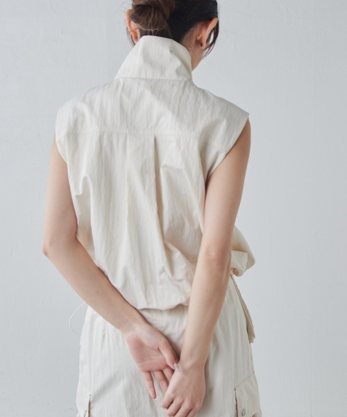 Lui's(ルイス)の「【セットアップ対応◎】バルーンコンパクトベスト(ベスト・レディース・ブラック/アイボリー・FREE)」の14枚目の写真