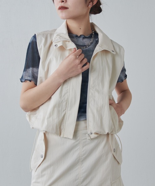 Lui's(ルイス)の「【セットアップ対応◎】バルーンコンパクトベスト(ベスト・レディース・ブラック/アイボリー・FREE)」の11枚目の写真