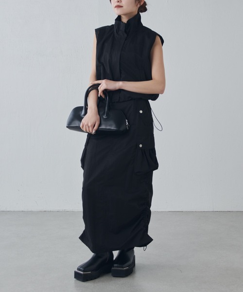 Lui's(ルイス)の「【セットアップ対応◎】バルーンコンパクトベスト(ベスト・レディース・ブラック/アイボリー・FREE)」の7枚目の写真