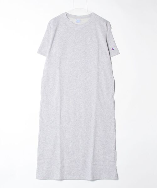 Champion(チャンピオン)の「【Champion/チャンピオン】レディース スウェットワンピース(ワンピース・レディース・ネイビー/オリーブ/ブラック/アッシュグレー/オフホワイト・LARGE/MEDIUM)」の3枚目の写真