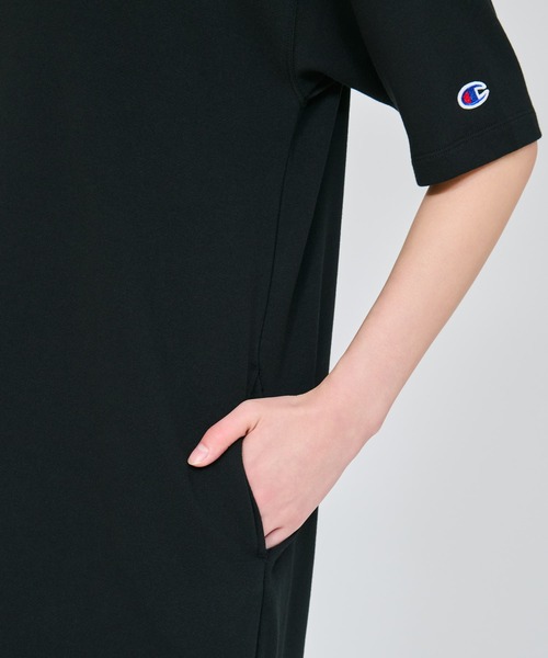Champion(チャンピオン)の「【Champion/チャンピオン】レディース スウェットワンピース(ワンピース・レディース・ネイビー/オリーブ/ブラック/アッシュグレー/オフホワイト・LARGE/MEDIUM)」の6枚目の写真