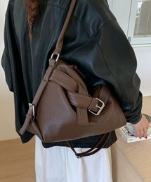 【大容量／A4サイズ対応】フェイクレザー2WAYベルテッドショルダーバッグ