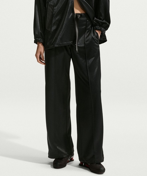 NIKE(ナイキ)の「NIKE AS W NSW BELTED PINTUCK PANT M IF0273(その他パンツ・レディース・ブラック/オリーブ・S/M)」の1枚目の写真