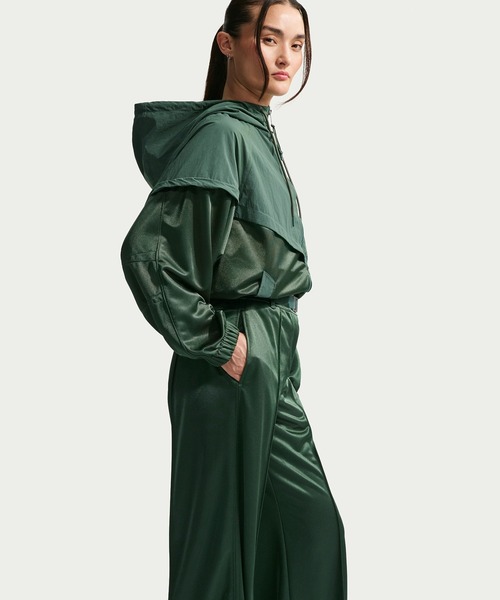 NIKE(ナイキ)の「NIKE AS W NSW BELTED PINTUCK PANT M IF0273(その他パンツ・レディース・ブラック/オリーブ・S/M)」の11枚目の写真