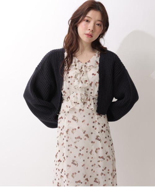 Rirandture（リランドチュール）の「ボレロカーディガン（ニット/セーター・レディース・ライトパープル/グレイッシュベージュ/ライトイエロー/ネイビー/レッド/オフホワイト/グリーン系その他2・2）」の5枚目の写真