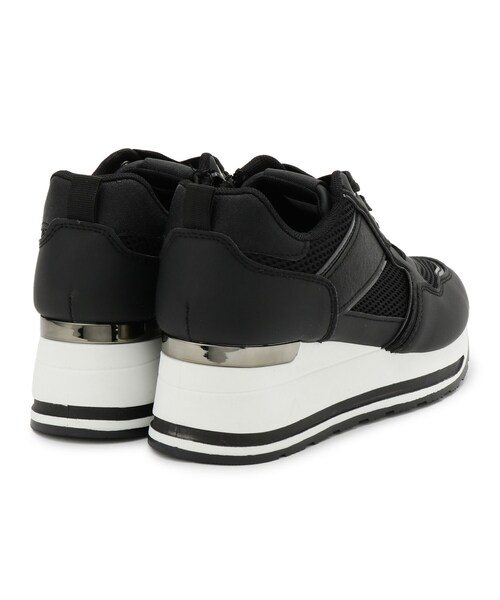 SHOO・LA・RUE（シューラルー）の「ヒールアップスニーカー（スニーカー・レディース・アイボリー/ブラック・35/45）」の4枚目の写真