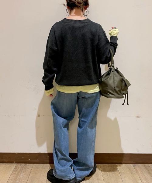 Right-on（ライトオン）の「【HONEYSUCKLE ROSE】コットン混 Vネック セーター (ベーシック / 通気性 / リラックススタイル)（ニット/セーター・レディース・ダークグレー/ベージュ/オレンジ・L/S/M）」の20枚目の写真