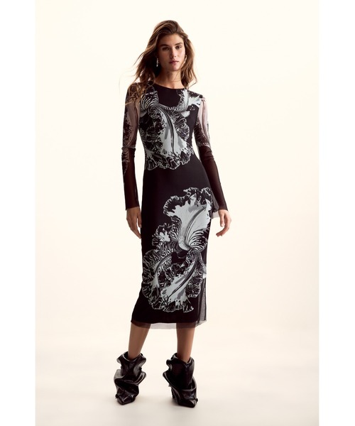 Desigual（デシグアル）の「Desigual × Christian Lacroix｜ラクロワ