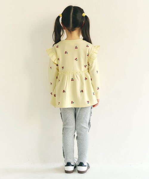 apres les cours（アプレレクール）の「総柄刺繍ペプラムフリルトップス_ジュニア対応（Tシャツ/カットソー・キッズ・クリーム/ミント/ピンク・80/90/100/110/120/130/140）」の6枚目の写真