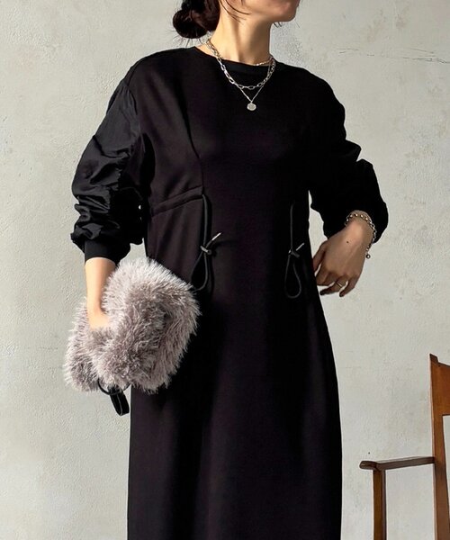 un dix cors（アンディコール）の「ドロストタックワンピース（ワンピース・レディース・ブラック/グレイッシュベージュ/グレー・FREE）」の7枚目の写真