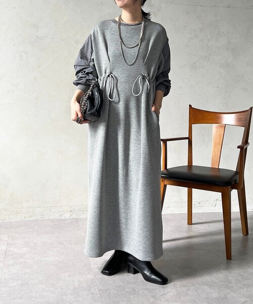 un dix cors（アンディコール）の「ドロストタックワンピース（ワンピース・レディース・ブラック/グレイッシュベージュ/グレー・FREE）」の17枚目の写真