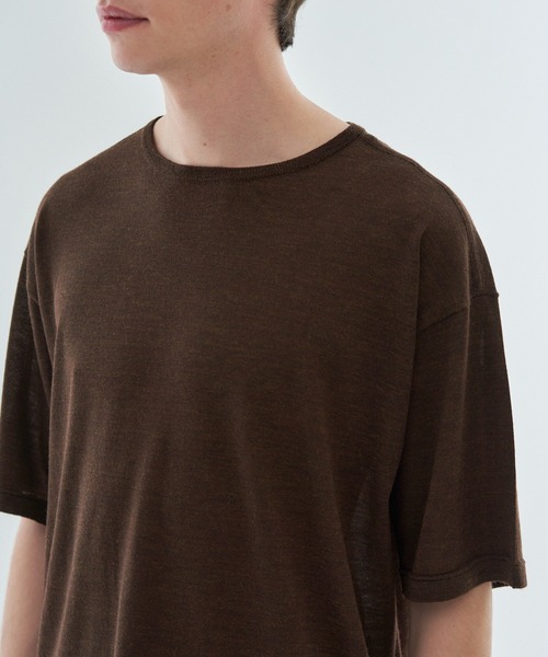 ESTNATION(エストネーション)の「ESTNATION / ウルトラファインウール ニットTシャツ(Tシャツ/カットソー・メンズ・ベージュ/チャコールグレー/ブラウン・LARGE/MEDIUM)」の8枚目の写真
