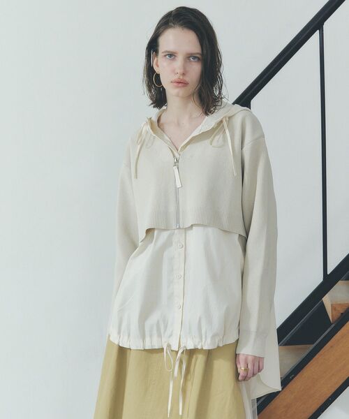 Editt by YECCA VECCA（エディットバイイェッカヴェッカ）の「ZIPニットレイヤードフーディーシャツ（シャツ/ブラウス・レディース・ネイビー/ブラック/ライトベージュ・FREE）」の15枚目の写真