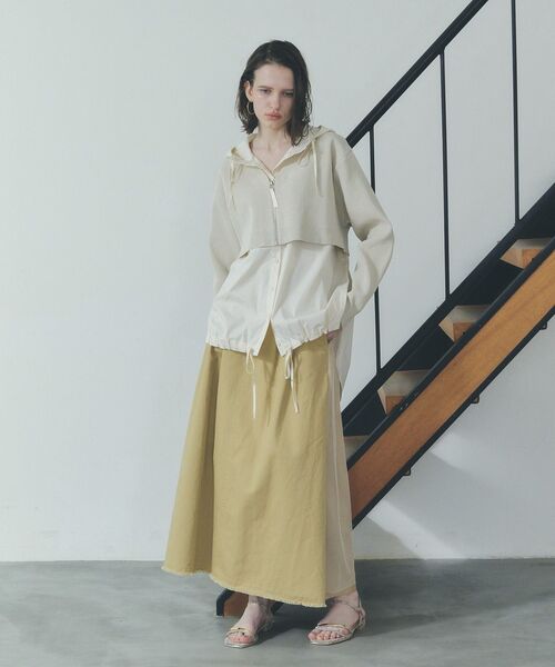 Editt by YECCA VECCA（エディットバイイェッカヴェッカ）の「ZIPニットレイヤードフーディーシャツ（シャツ/ブラウス・レディース・ネイビー/ブラック/ライトベージュ・FREE）」の20枚目の写真