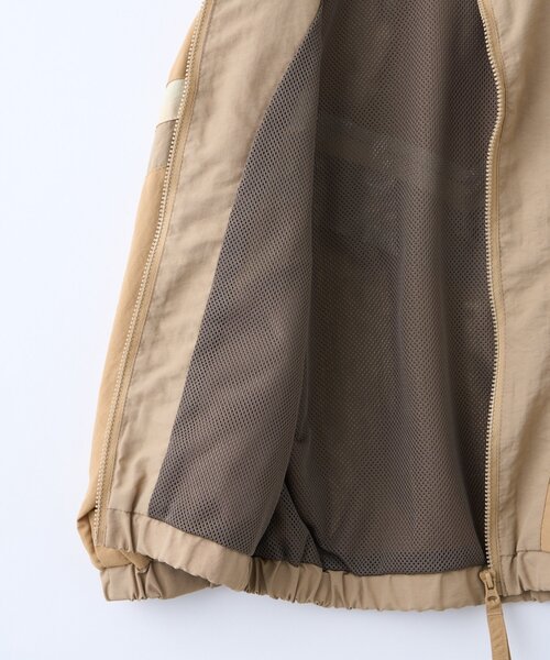 CIAOPANIC TYPY(チャオパニックティピー)の「【KIDS】【FOX×TYPY】配色切替マンパ《ジュニアサイズあり》(ブルゾン・キッズ・ベージュ/カーキ・150/130/110)」の4枚目の写真