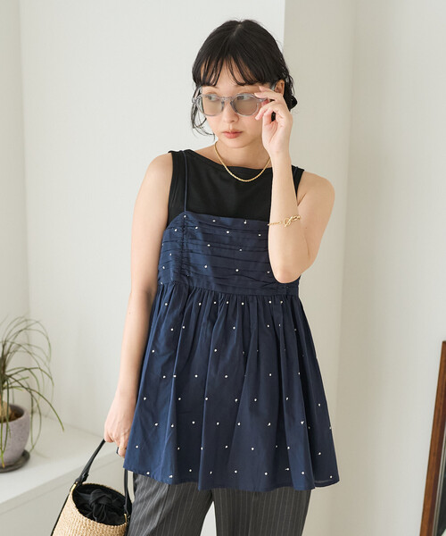 FREAK'S STORE（フリークスストア）の「インド ラメドット刺繍 バックオープンキャミソール＜セットアップ対応＞（キャミソール・レディース・オフホワイト/ブラック/ブラウン/ネイビー・ﾌﾘ-）」の4枚目の写真