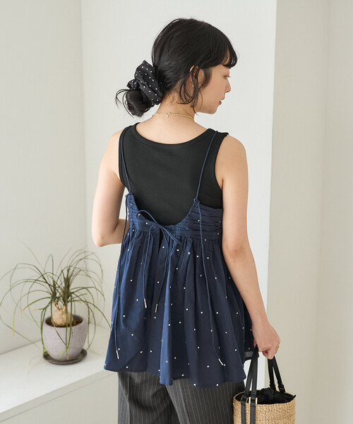 FREAK'S STORE（フリークスストア）の「インド ラメドット刺繍 バックオープンキャミソール＜セットアップ対応＞（キャミソール・レディース・オフホワイト/ブラック/ブラウン/ネイビー・ﾌﾘ-）」の12枚目の写真