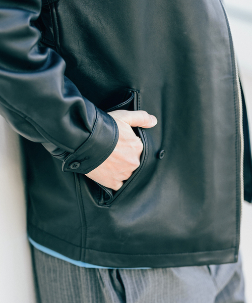 EDIFICE(エディフィス)の「ラム レザー ドライビング ブルゾン(ライダースジャケット・メンズ・ブラック・SMALL/MEDIUM/LARGE)」の10枚目の写真