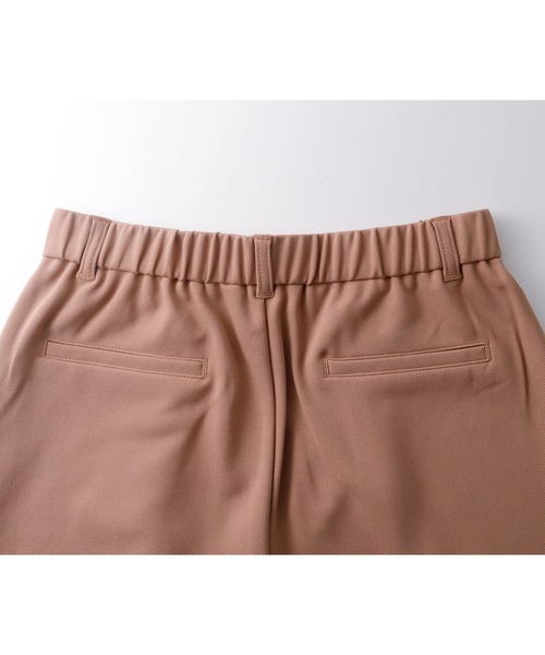 BELLUNA PLUS(ベルーナ)の「着心地快適!ツイルテーパードパンツ65丈(その他パンツ・レディース・コーラル/イエロー系/ネイビー/アイボリー・MEDIUM/SMALL/X-LARGE/LARGE)」の6枚目の写真