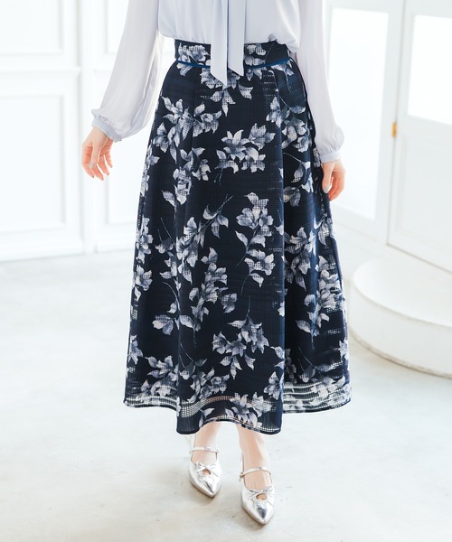 MISCH MASCH（ミッシュマッシュ）の「2026春夏新作 花柄メッシュボーダースカート（スカート・レディース・ネイビー/ホワイト/ブルー・S/M）」の15枚目の写真