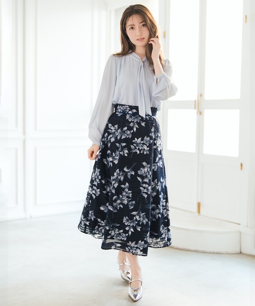 MISCH MASCH（ミッシュマッシュ）の「2026春夏新作 花柄メッシュボーダースカート（スカート・レディース・ネイビー/ホワイト/ブルー・S/M）」の16枚目の写真