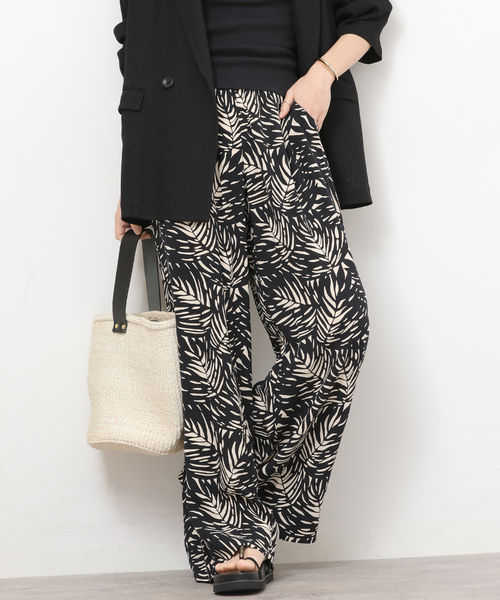JOURNAL STANDARD relume(ジャーナルスタンダード レリューム)の「【LUSANA/ルサナ】CICI PANTS:パンツ(スラックス・レディース・ベージュ/ブラック/ブラウン・SMALL)」の4枚目の写真