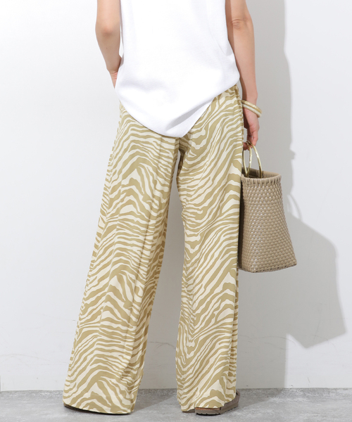 JOURNAL STANDARD relume(ジャーナルスタンダード レリューム)の「【LUSANA/ルサナ】CICI PANTS:パンツ(スラックス・レディース・ベージュ/ブラック/ブラウン・SMALL)」の22枚目の写真