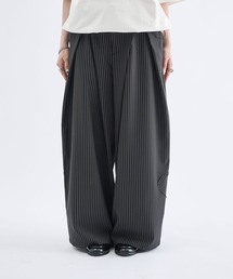 Remember.（リメンバー）の「ストライプワイドバルーンシルエットスラックス / Stripe Wide Balloon Silhouette Slacks（スラックス）」