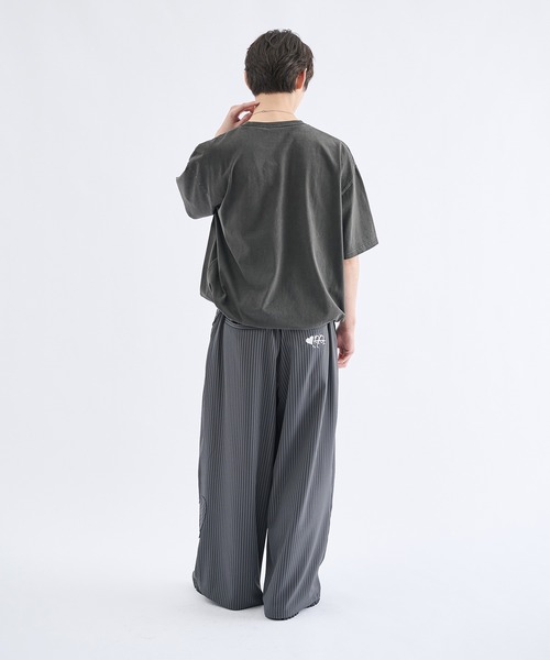 Remember.（リメンバー）の「ストライプワイドバルーンシルエットスラックス / Stripe Wide Balloon Silhouette Slacks（スラックス・メンズ・ブラック/グレー・MEDIUM/LARGE）」の16枚目の写真