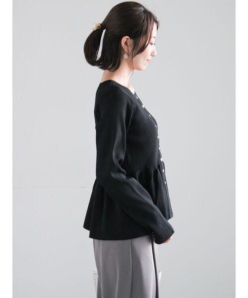 Te chichi(テチチ)の「前後2WAYペプラムカーディガン(カーディガン/ボレロ・レディース・オフホワイト/グレー/ブラック・F)」の14枚目の写真