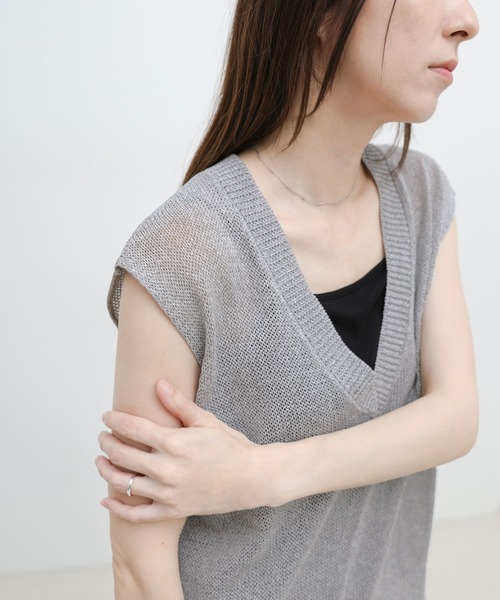 select MOCA（セレクトモカ）の「ドライタッチVネックサマーニットベスト（ニット/セーター・レディース・グレー/ベージュ/ブラック・FREE）」の19枚目の写真