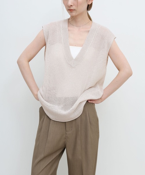 select MOCA（セレクトモカ）の「ドライタッチVネックサマーニットベスト（ニット/セーター・レディース・グレー/ベージュ/ブラック・FREE）」の7枚目の写真