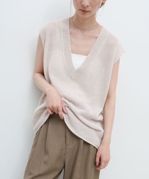 select MOCA（セレクトモカ）の「ドライタッチVネックサマーニットベスト（ニット/セーター・レディース・グレー/ベージュ/ブラック・FREE）」の13枚目の写真