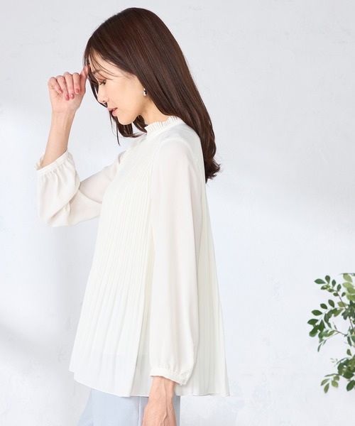 GALLORIA（ギャローリア）の「【洗濯機で洗える】プリーツブラウス（シャツ/ブラウス・レディース・アイボリー/ライトピンク/ネイビー・L/LL/M/S）」の4枚目の写真