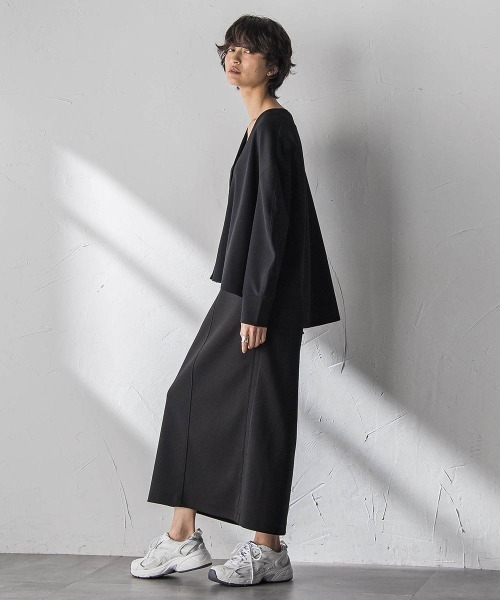 MAYSON GREY（メイソングレイ）の「【えらべるSETUP】叶えるIラインスカート≪手洗い可能≫（スカート・レディース・ブラック/オフホワイト・M）」の8枚目の写真