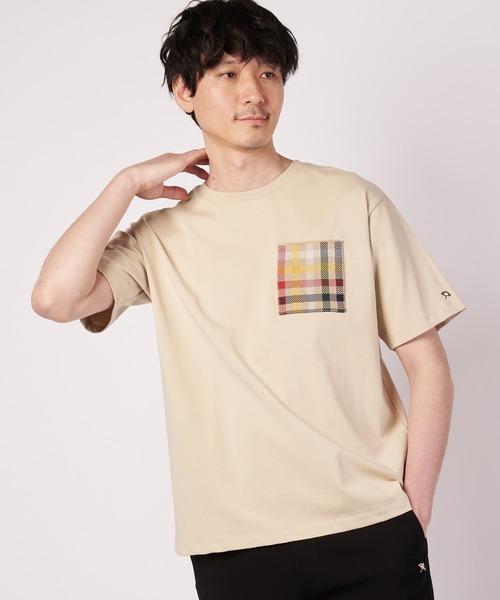 Arnold Palmer(アーノルドパーマー)の「シェア ポケットモチーフ Tシャツ(Tシャツ/カットソー・レディース・ベージュ/ホワイト/ブルー/ブラック・XS/S/M/L/LL)」の5枚目の写真