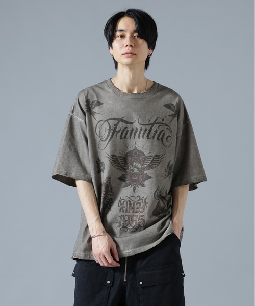 DANKE SCHON(ダンケシェーン)の「DankeSchon/ダンケシェーン/SPRAY BURN S/S TEE FAMILIA(Tシャツ/カットソー・メンズ・ベージュ・L/M)」の1枚目の写真