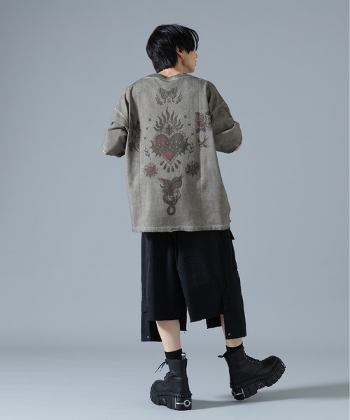 DANKE SCHON(ダンケシェーン)の「DankeSchon/ダンケシェーン/SPRAY BURN S/S TEE FAMILIA(Tシャツ/カットソー・メンズ・ベージュ・L/M)」の5枚目の写真
