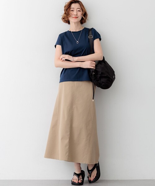 23区 L(ニジュウサンクオオキイサイズ)の「スビンハイツイスト フレンチスリーブ Tシャツ(Tシャツ/カットソー・レディース・ブラック系/ホワイト系/ライトオレンジ系/ネイビー系・44/46/48)」の5枚目の写真
