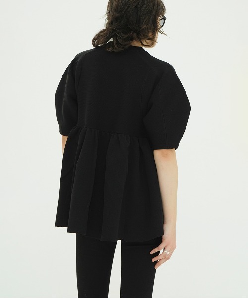 CLANE(クラネ)の「PEPLUM HALF SLEEVE KNIT TOPS(ニット/セーター・レディース・アイボリー/ブラック・F)」の12枚目の写真