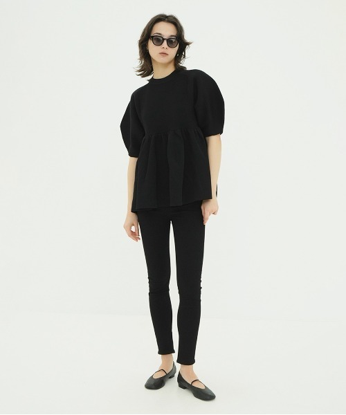 CLANE(クラネ)の「PEPLUM HALF SLEEVE KNIT TOPS(ニット/セーター・レディース・アイボリー/ブラック・F)」の13枚目の写真