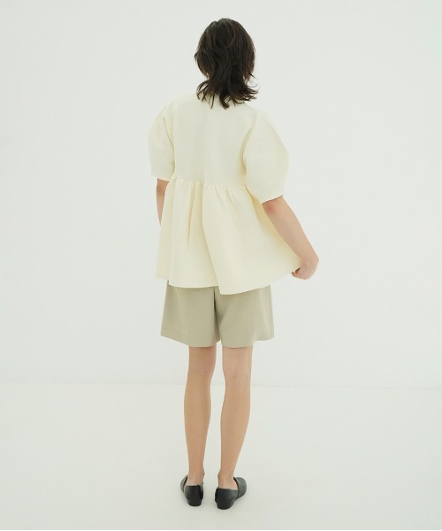 CLANE(クラネ)の「PEPLUM HALF SLEEVE KNIT TOPS(ニット/セーター・レディース・アイボリー/ブラック・F)」の9枚目の写真