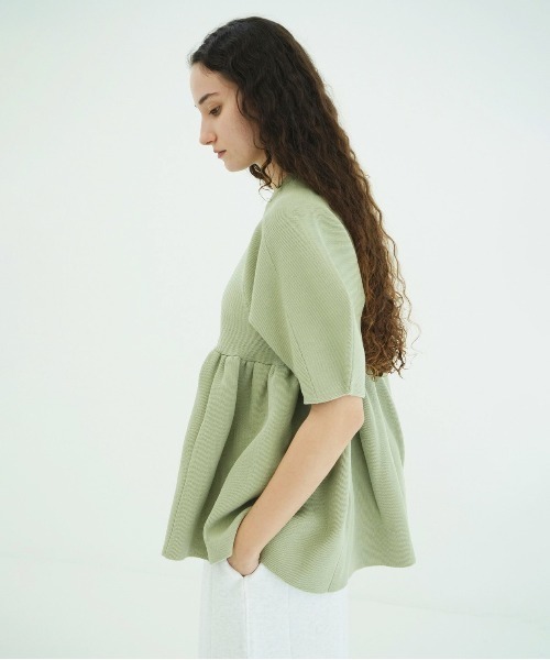 CLANE(クラネ)の「PEPLUM HALF SLEEVE KNIT TOPS(ニット/セーター・レディース・アイボリー/ブラック・F)」の17枚目の写真