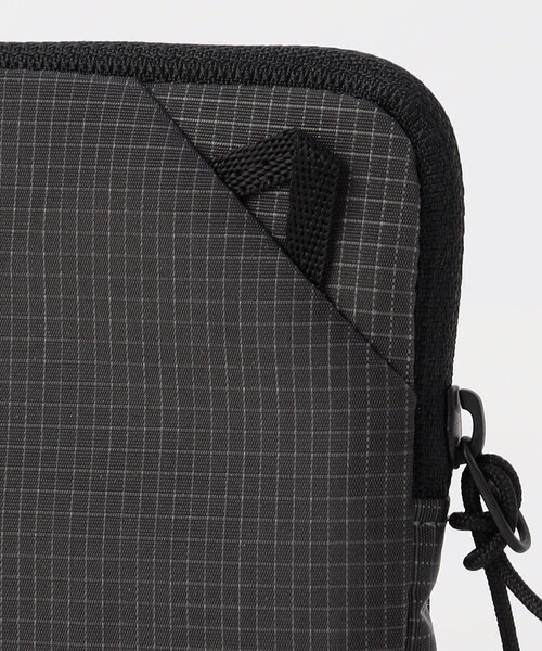 THE NORTH FACE（ザノースフェイス）の「THE NORTH FACE/ザ・ノース・フェイス Hazy Wallet/ヘイジーワレット【NM82460】（財布・メンズ・ブラック/グレー/ネイビー・ONE SIZE）」の4枚目の写真