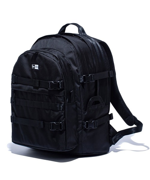 NEW ERA(ニューエラ)の「NEWERA-CARRIER PACK 251(バックパック/リュック・メンズ・ブラック系2/ブラック・FREE)」の2枚目の写真