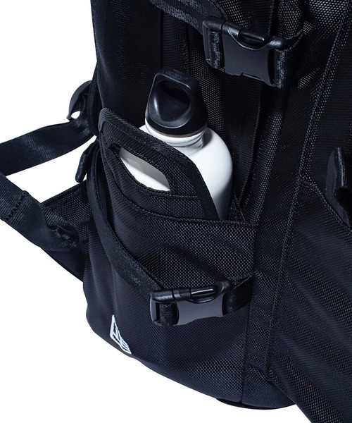 NEW ERA(ニューエラ)の「NEWERA-CARRIER PACK 251(バックパック/リュック・メンズ・ブラック系2/ブラック・FREE)」の12枚目の写真