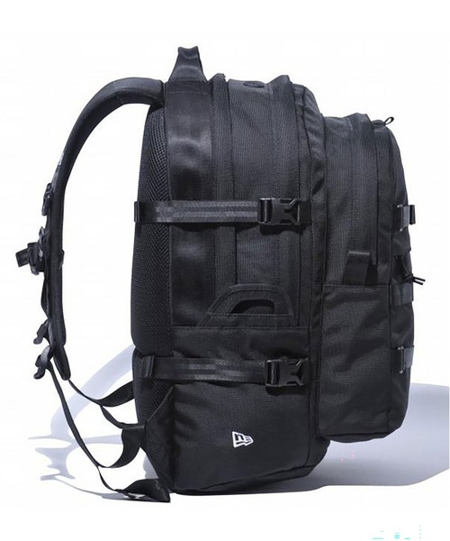 NEW ERA(ニューエラ)の「NEWERA-CARRIER PACK 251(バックパック/リュック・メンズ・ブラック系2/ブラック・FREE)」の18枚目の写真